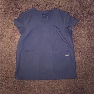 Figs 4 pocket Scrub Top